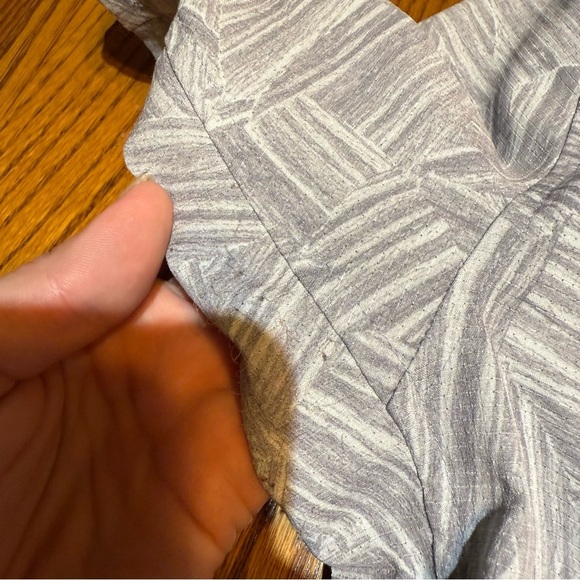 Lululemon Live in Practice Button Down Shirts Size XS Bundle of 4 - Picture 13 of 16